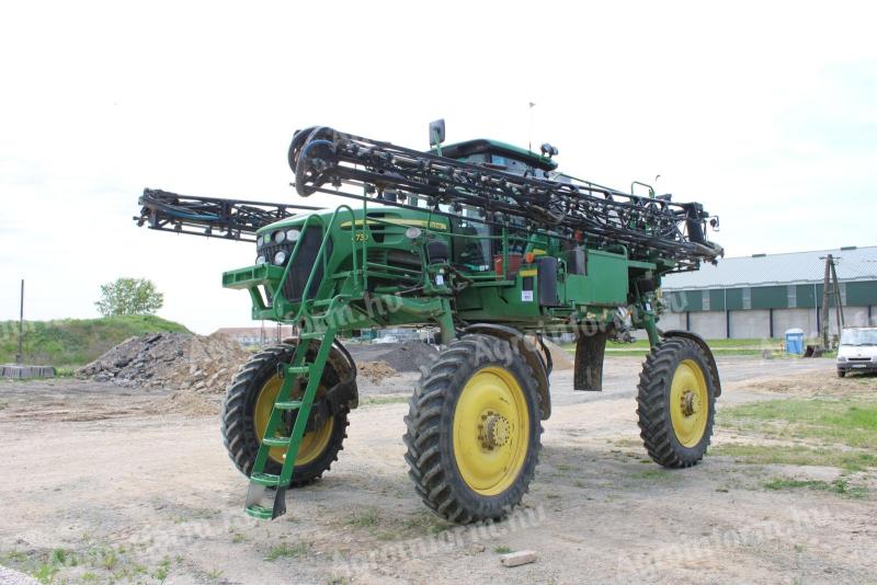 John Deere 4730 önjáró permetező