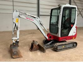 Takeuchi TB 216 / 2020 / 2.632 h üzemóra / Lízing 20%-tól