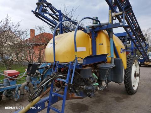 Caffini 3000 literes permetező, 18 méteres szórókerettel eladó
