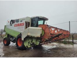 Claas Lexion 440