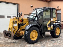 Caterpillar TH215 kisméretű teleszkópos rakodógép