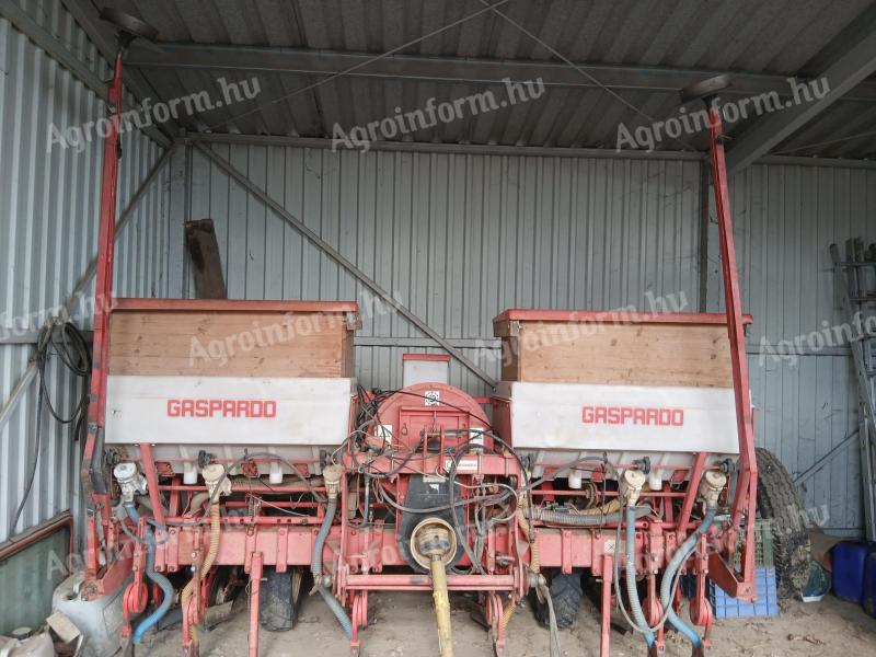 Gaspardo ST 300