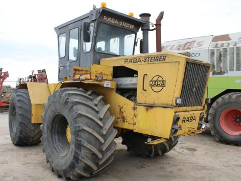 Rába Steiger 250 traktor rendszám nélkül