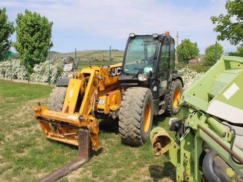 JCB 541-70 teleszkópos rakodó