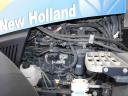 New Holland 8020 traktor tartozékokkal