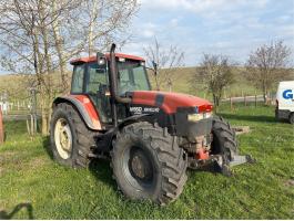New Holland M160