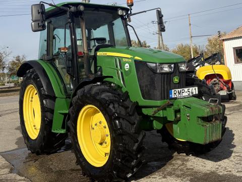 John Deere 5090 M
