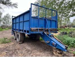 Fortschritt T-088 szervestrágyaszóró felújított