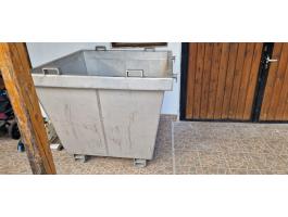 Rozsdamentes konténer