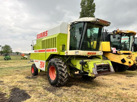 Claas Mega 204