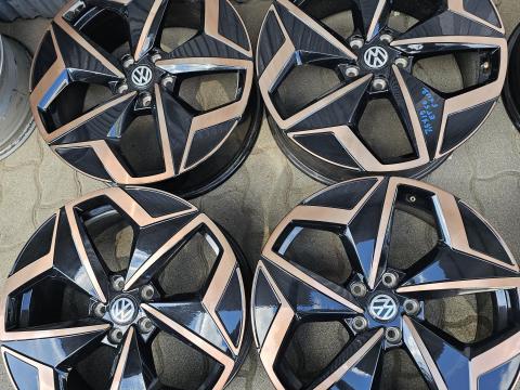 5x112 7,5x19 Volkswagen ID3/Pass 2017- Gyári demó alufelni akció 5x112 7,5x19 Volkswagen ID3/Pass 2017- Gyári demó alufelni akció