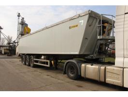 2 éves Zaslaw félpótkocsi eladó