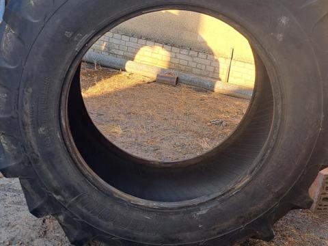 Continental, Özka 580/70 R38 használt gumi eladó