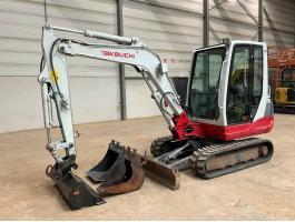 Takeuchi TB 235 / 2019 / 2.853 h üzemóra / Lízing 20%-tól