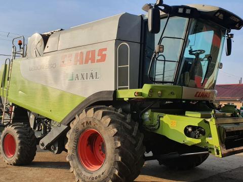 Claas Lexion 550