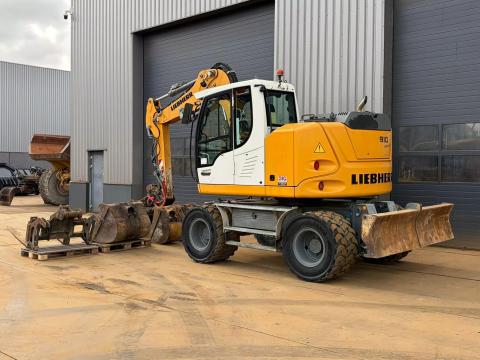Liebherr 910 Compact / 2018 / 8856 üzemóra / Lízing 20%-tól