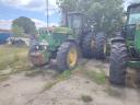 John Deere 4755 ikerkerékkel