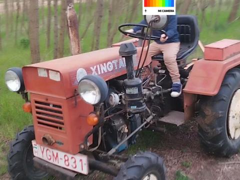 Xingtai 140 kínai kistraktor okmányokkal, kaszával, 16 LE dízel