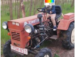 Xingtai 140 kínai kistraktor okmányokkal, kaszával, 16 LE dízel