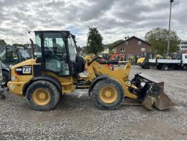 Caterpillar 908 M / 2017 / 3133 h üzemóra / Lízing 20%-tól
