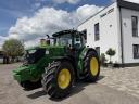 John Deere 6215R