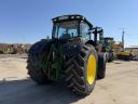 John Deere 6215R