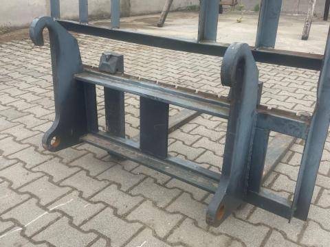 1.5 tonnás raklapvilla konzollal