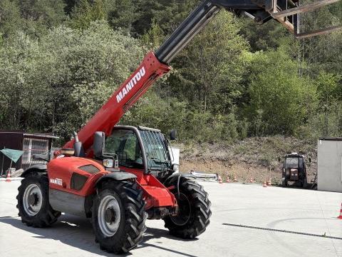 Manitou MT 732 | 2011 | 6190 mth | Forks included Manitou MT 732 | 2011 | 6190 mth | Forks included