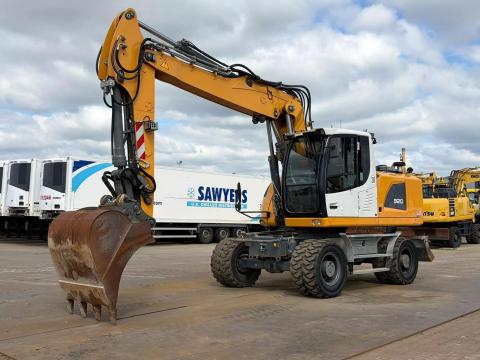 Liebherr A920 / 2019 / 9091 üzemóra / Lízing 20%-tól