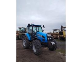 Landini Vision 100, 9500 üzemórával,  2 db új első gumival,  2010-es évjáratú