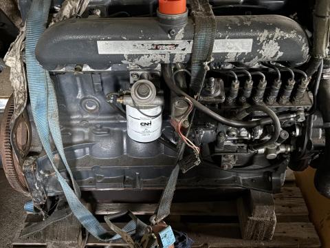 New Holland-Ford Genesis felújított motor