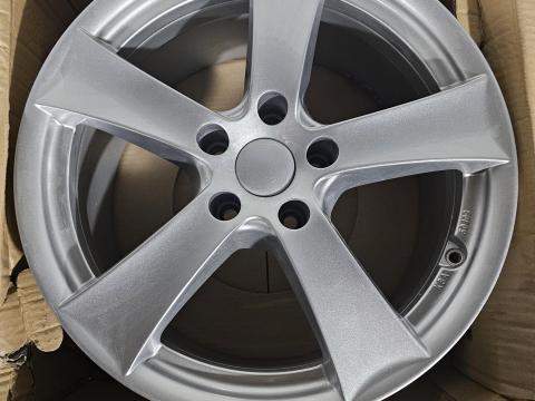 5x112 8x17 Dezent ET35 használt alufelni Audi, Volkswagen, Mercedes akció