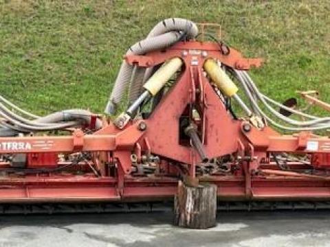 Lely Terra forgóboronás vetőgép eladó