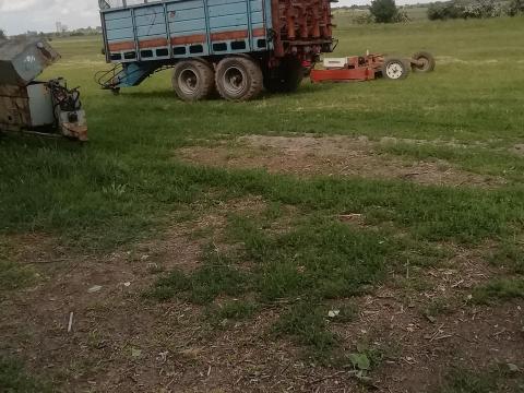 T088 trágyaszóró eladó csere T088 trágyaszóró eladó csere