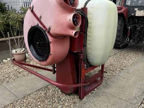Hardi 600l légbefúvós légágyús permetező Hardi 600l légbefúvós légágyús permetező