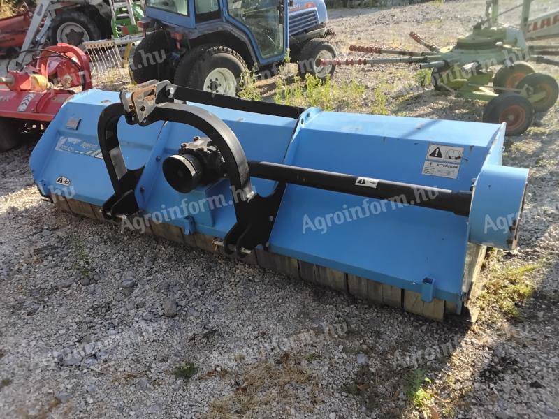 Agricom 280cmes kalapácsos és ykéses szárzuzó