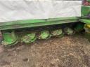 JOHN DEERE 1465 (KUHN FC 302 RG ),  3 MÉTERES VONTATOTT TÁRCSÁS FŰKASZA GUMIHENGERES SZÁRSÉRTŐVEL