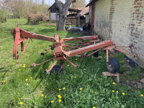 Fella TH520 rendterítő
