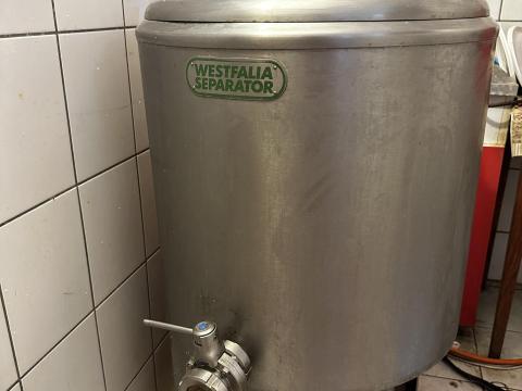 Westfalia separator 100 literes tejhűtő Westfalia separator 100 literes tejhűtő