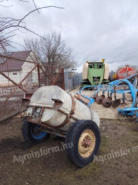 400 literes vizeslajt