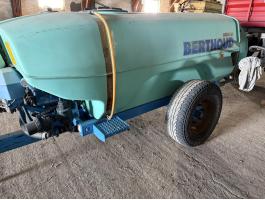 Berthoud 1500 axiálventillátoros permetező