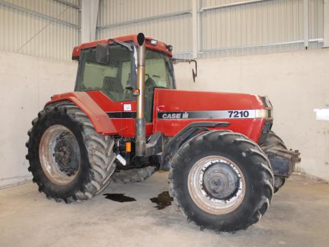 Case IH Magnum 7210