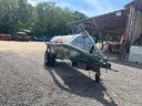 Fliegl 3000 l-es szippantó, vízszállító kocsi
