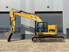 Caterpillar 328D / 2012 / 11153 üzemóra / Lízing 20%-tól