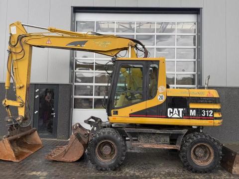 Caterpillar M312 / 2000 / 8 613 üzemóra / Lízing 20%-tól Caterpillar M312 / 2000 / 8 613 üzemóra / Lízing 20%-tól