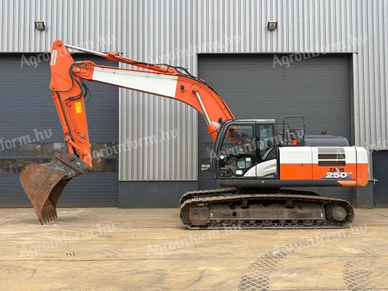 Hitachi ZX250LC-6 / 2019 / 6251 üzemóra / Lízing 20%-tól