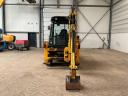 JCB 2 CX 4 WS / 2011 / 4 592 h üzemóra / Lízing 20%-tól