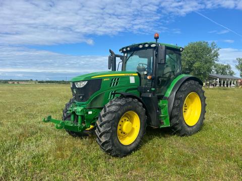 John Deere 6155R Traktor