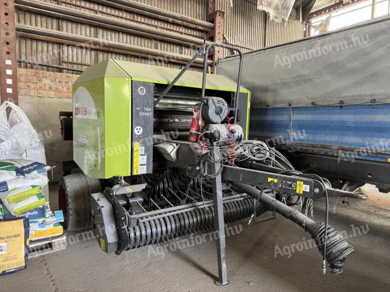 Claas Rollant 355RC