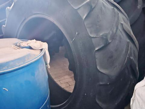 420/85R30 /16.9R30 420/85R30 /16.9R30